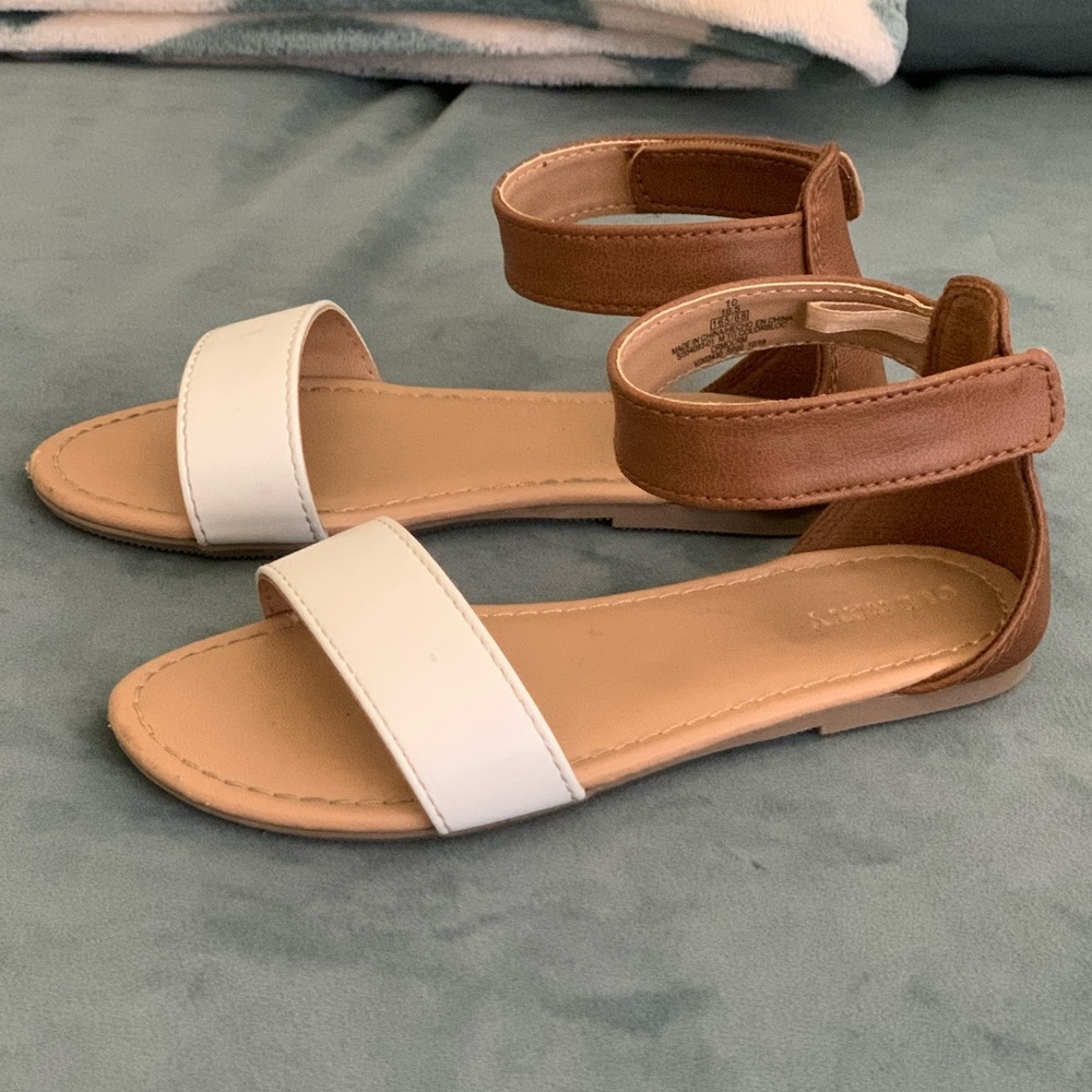 SUPER CUTE Toddler Sandals